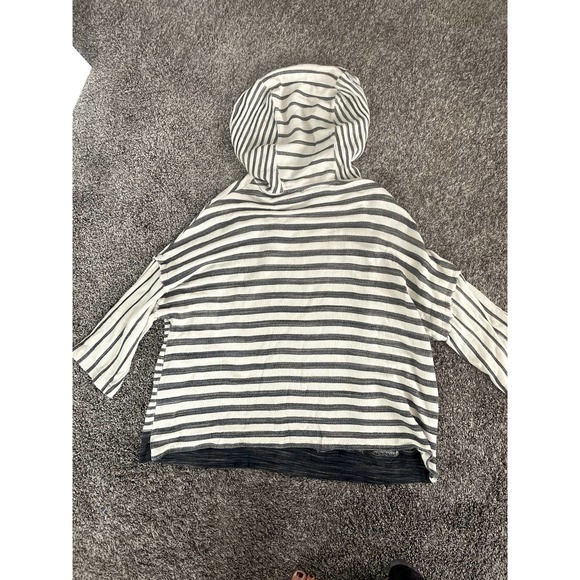 Soft Surroundings Hooded Striped Lightweight pullover 2X - Picture 5 of 5